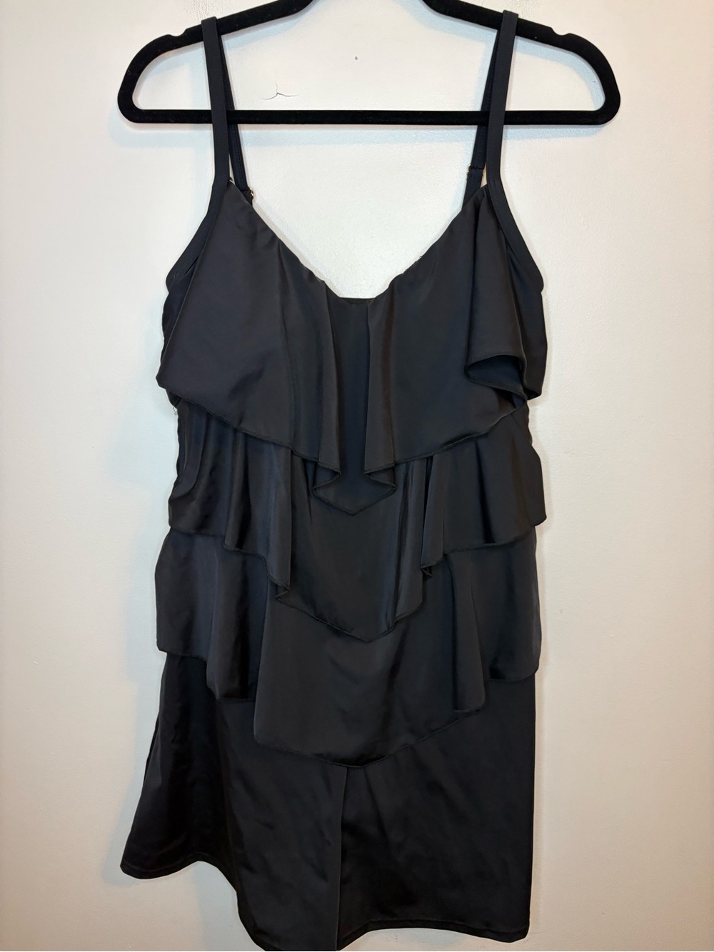 Fit 4 U Size 14 Black Tiered Ruffle Romper One Piece Swimsuit Padded